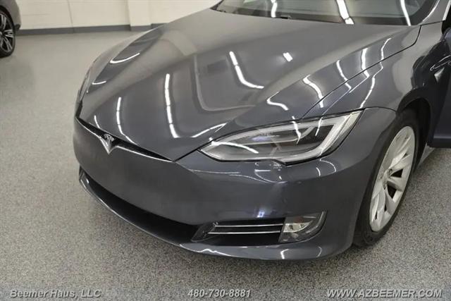 2016 Tesla Model S 90D