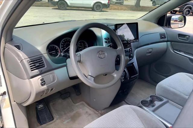 2006 Toyota Sienna CE