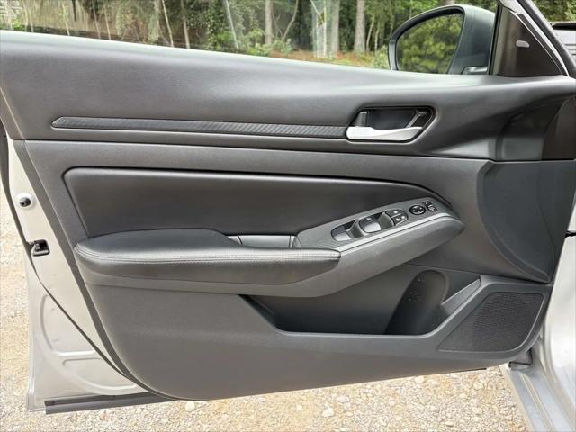 2024 Nissan Altima SV FWD