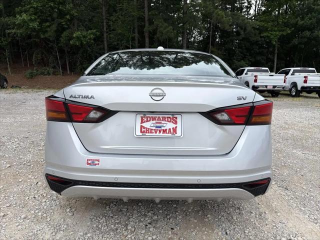 2024 Nissan Altima SV FWD