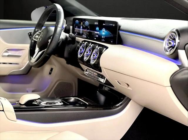 2020 Mercedes-Benz A 220 4MATIC