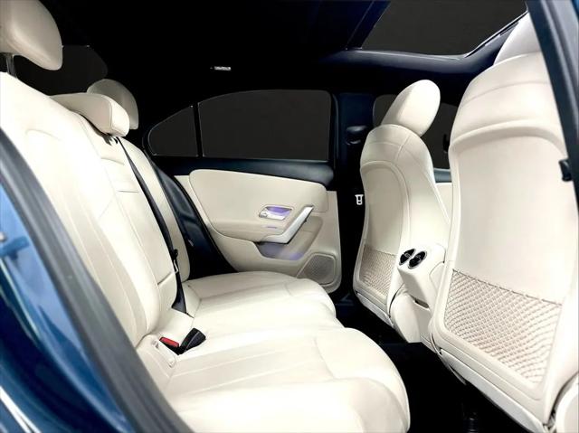 2020 Mercedes-Benz A 220 4MATIC