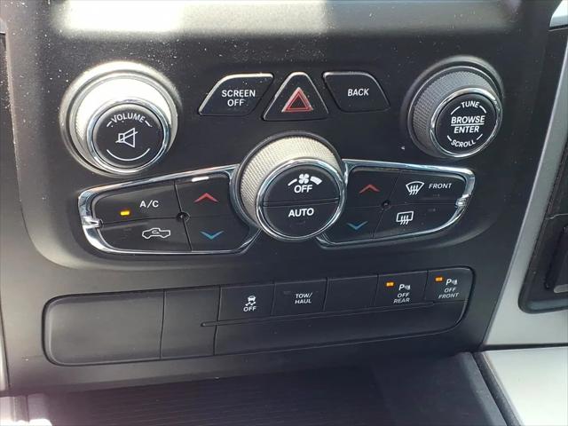 2017 Ram 1500 Lone Star Crew Cab 4x2 5'7" Box