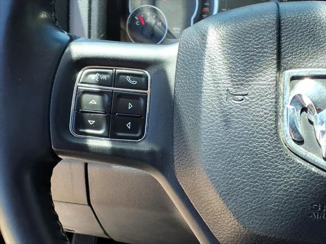 2017 Ram 1500 Lone Star Crew Cab 4x2 5'7" Box