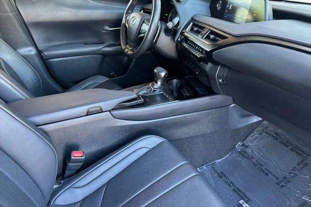 2019 Lexus UX 250h F SPORT