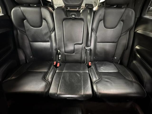 2021 Volvo XC90 Recharge T8 R-Design 7 Passenger