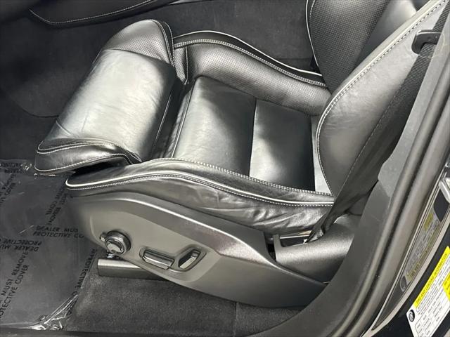 2021 Volvo XC90 Recharge T8 R-Design 7 Passenger