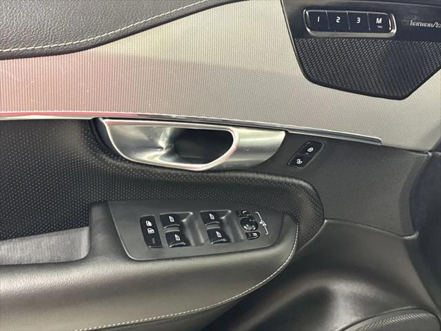 2021 Volvo XC90 Recharge T8 R-Design 7 Passenger