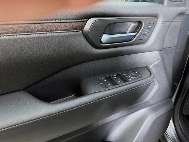 2025 Nissan Armada SL 4WD