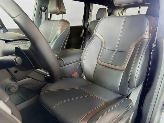 2025 Nissan Armada SL 4WD