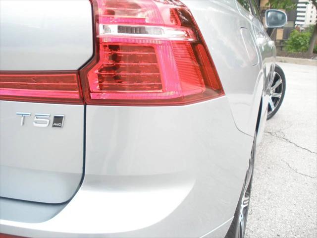 2018 Volvo XC60 T5 Momentum