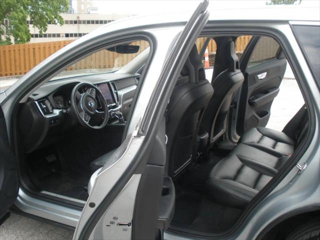 2018 Volvo XC60 T5 Momentum