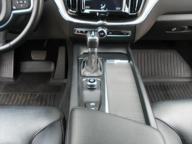 2018 Volvo XC60 T5 Momentum