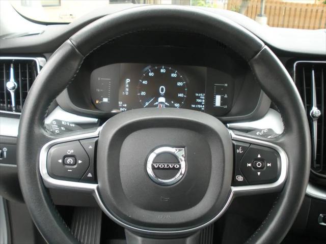 2018 Volvo XC60 T5 Momentum