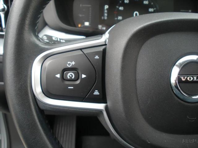 2018 Volvo XC60 T5 Momentum