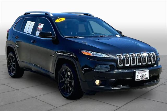 2016 Jeep Cherokee Latitude