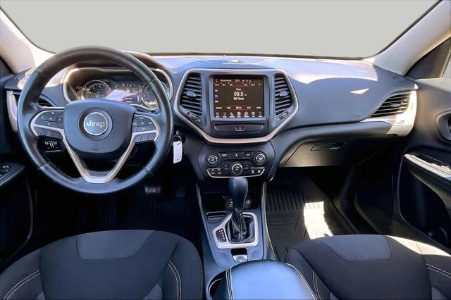2016 Jeep Cherokee Latitude