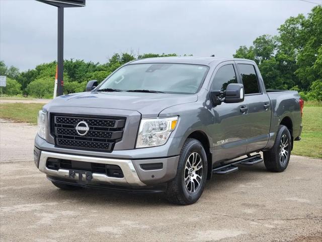 2024 Nissan Titan Crew Cab SV 4x2