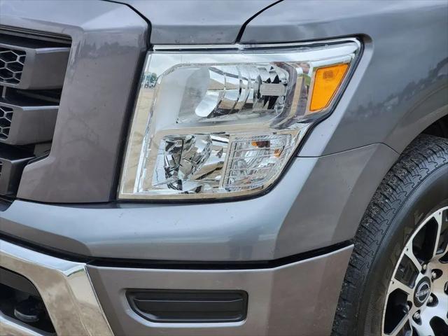 2024 Nissan Titan Crew Cab SV 4x2