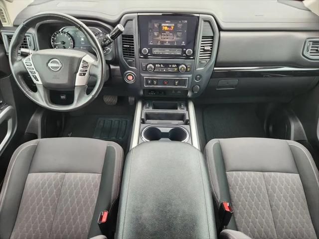 2024 Nissan Titan Crew Cab SV 4x2
