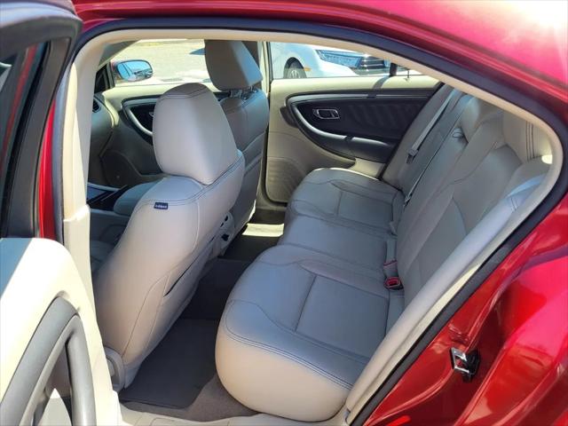 2011 Ford Taurus SEL