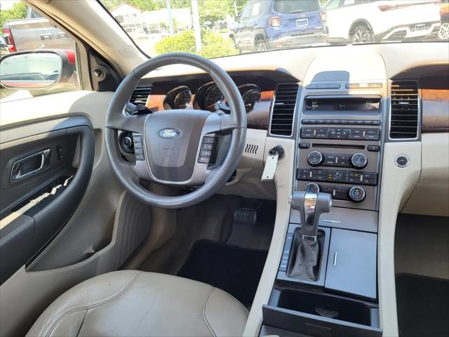2011 Ford Taurus SEL