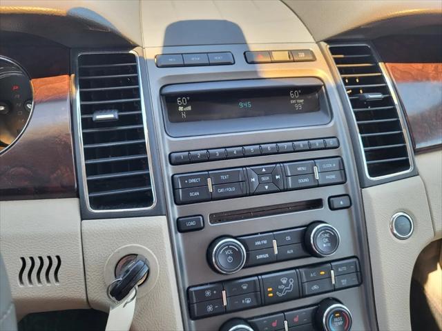 2011 Ford Taurus SEL