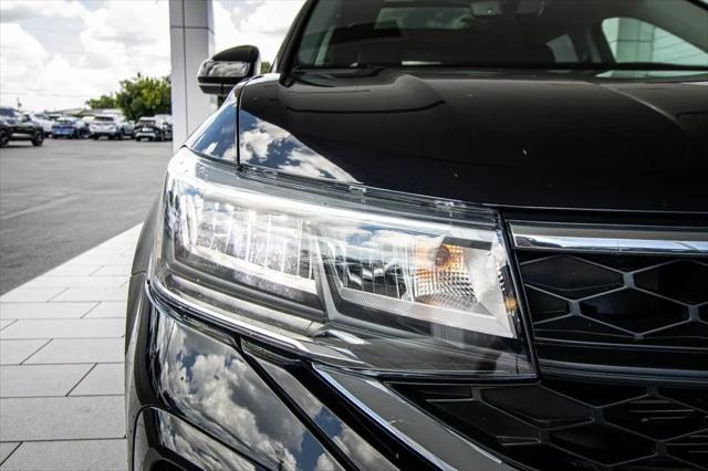 2023 Volkswagen Taos 1.5T SE