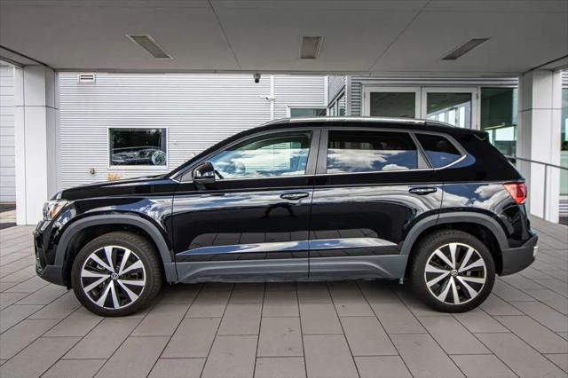 2023 Volkswagen Taos 1.5T SE