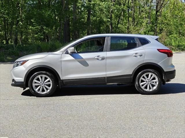 2017 Nissan Rogue Sport S
