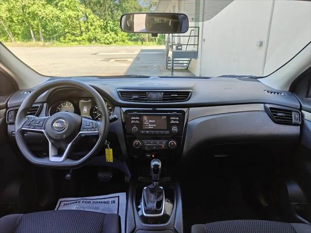 2017 Nissan Rogue Sport S