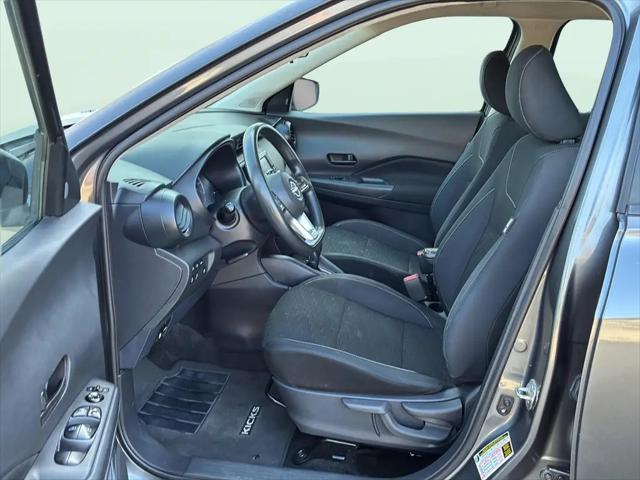 2022 Nissan Kicks S Xtronic CVT