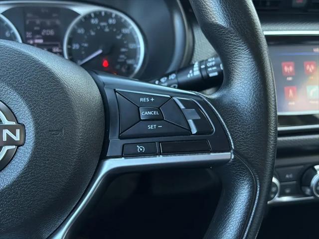 2022 Nissan Kicks S Xtronic CVT