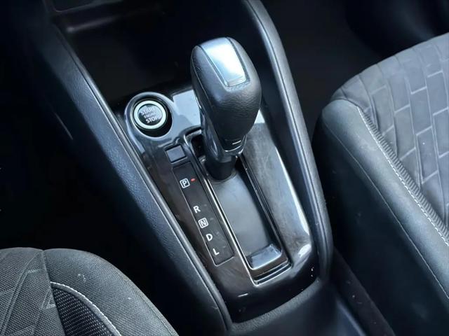 2022 Nissan Kicks S Xtronic CVT