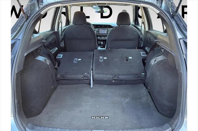 2022 Nissan Kicks S Xtronic CVT