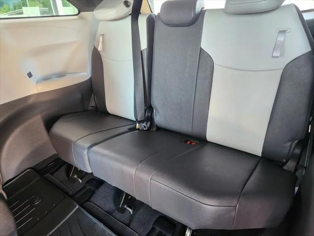 2022 Toyota Sienna XSE