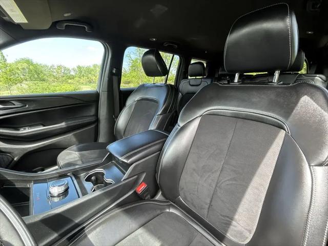 2024 Jeep Grand Cherokee L Altitude 4x4