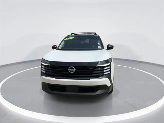 2025 Nissan Kicks SR FWD