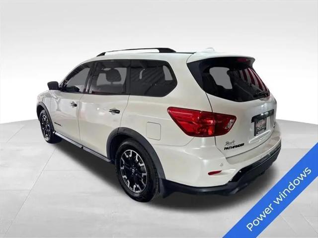 2020 Nissan Pathfinder SL 4WD