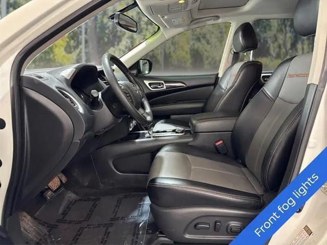 2020 Nissan Pathfinder SL 4WD