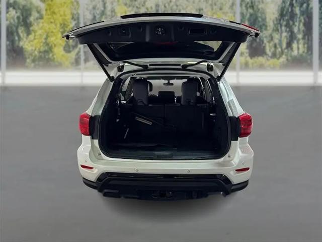 2020 Nissan Pathfinder SL 4WD