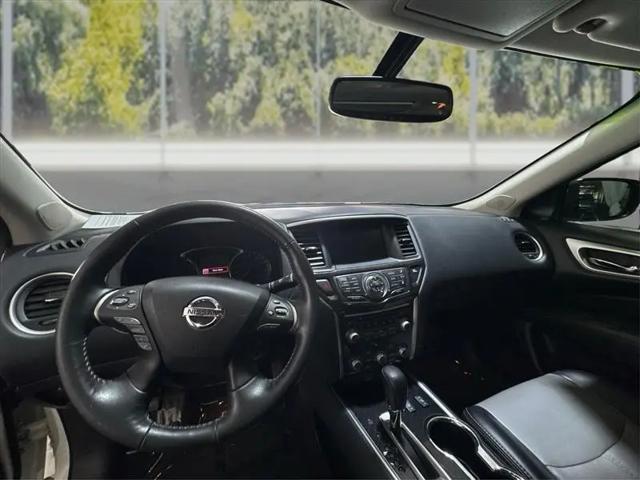 2020 Nissan Pathfinder SL 4WD