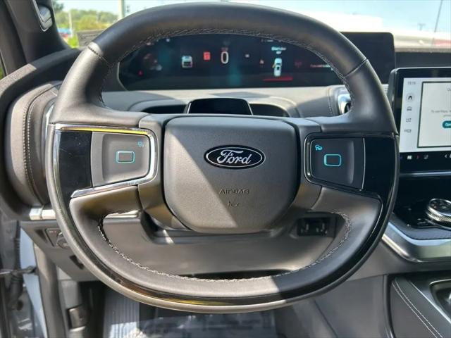 2025 Ford Expedition Platinum MAX