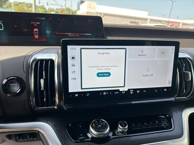 2025 Ford Expedition Platinum MAX