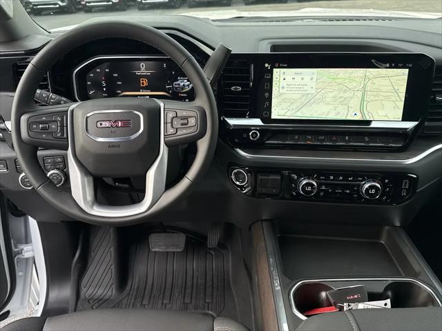 2026 GMC Sierra 2500HD Crew Cab, Standard Bed, SLT, 4WD