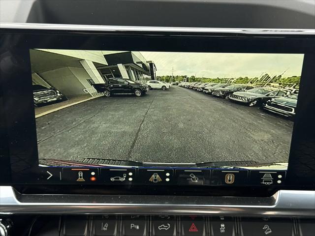 2026 GMC Sierra 2500HD Crew Cab, Standard Bed, SLT, 4WD