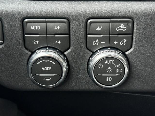 2026 GMC Sierra 2500HD Crew Cab, Standard Bed, SLT, 4WD