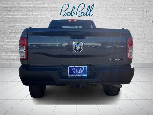 2022 Ram 2500 Tradesman Regular Cab 4x4 8' Box