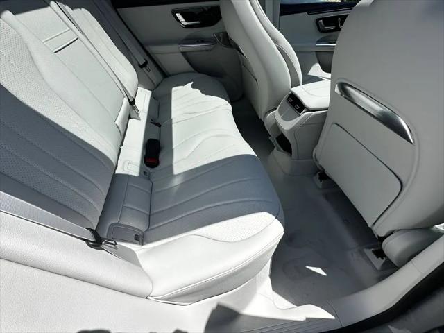 2026 Mercedes-Benz EQE 320 EQE 320