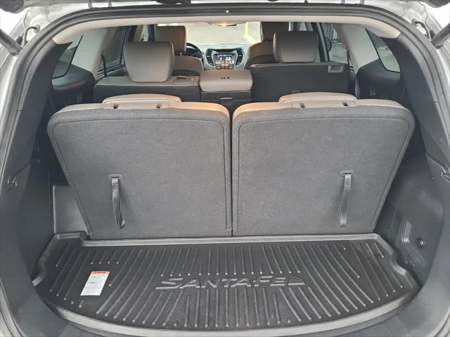 2019 Hyundai Santa Fe XL SE